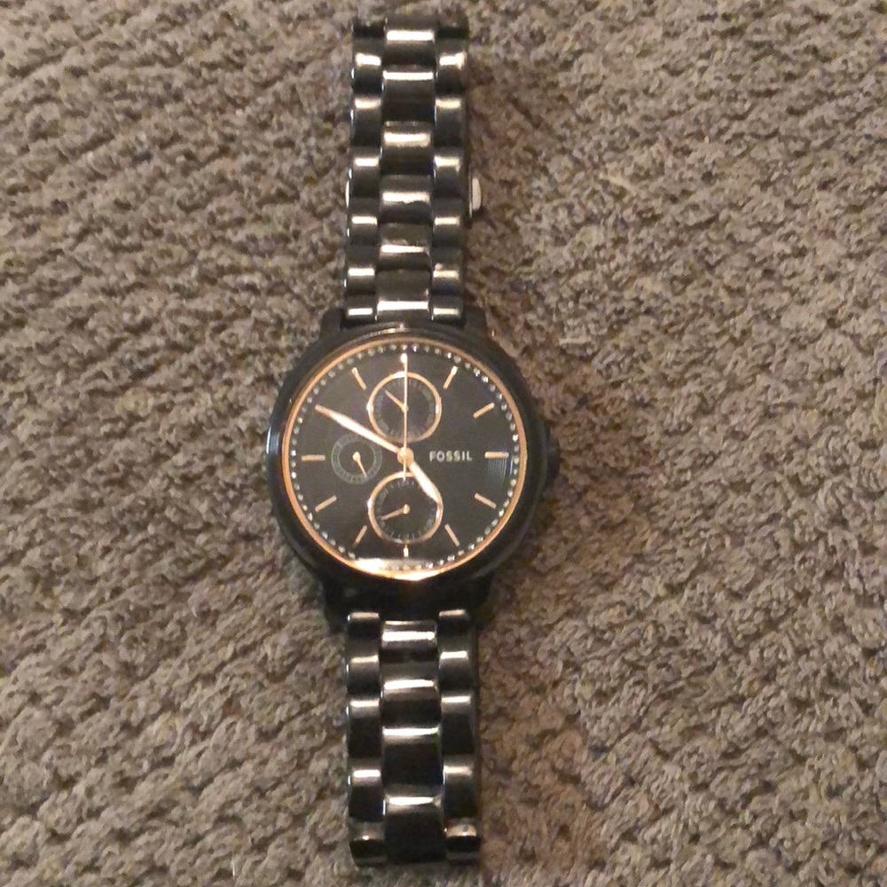 Black fossil watch